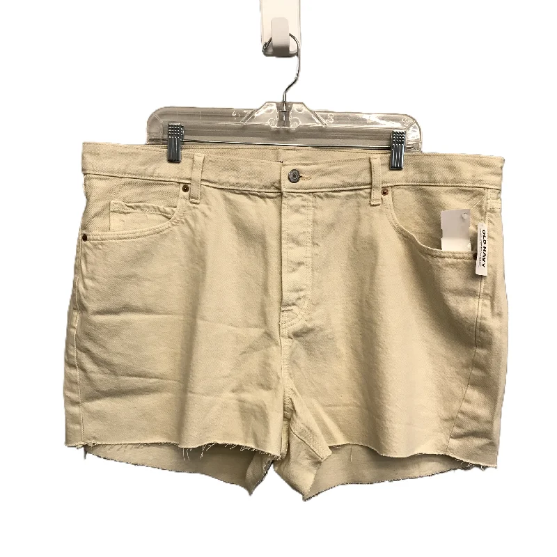 Beige Shorts By Old Navy, Size: 18 Rugged Men's Outdoor 