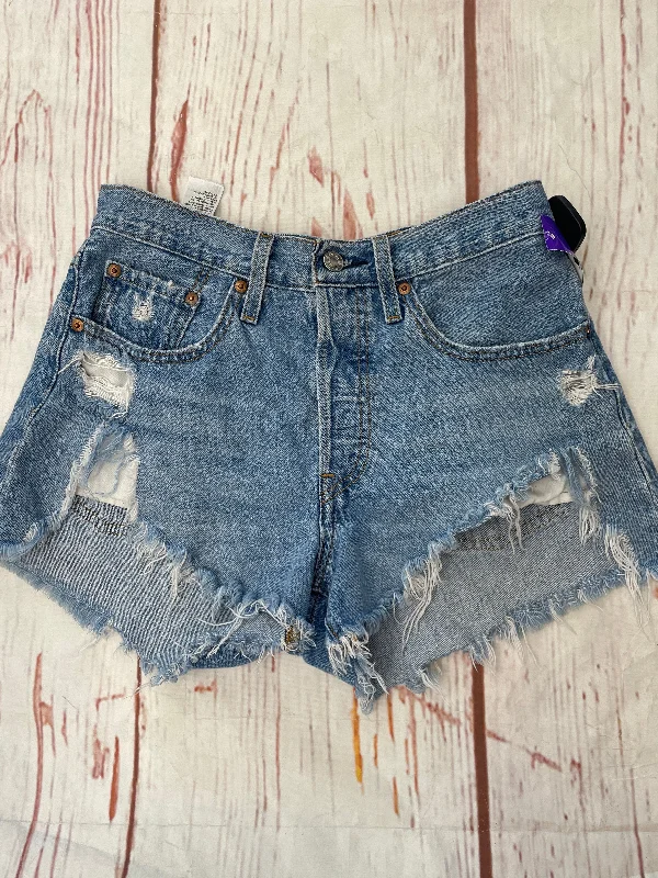 Denim Shorts Levis, Size 2 Laid