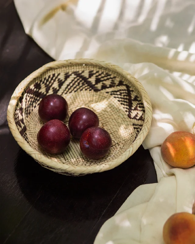 Idukki Fruit Basket Polished Men's Satin