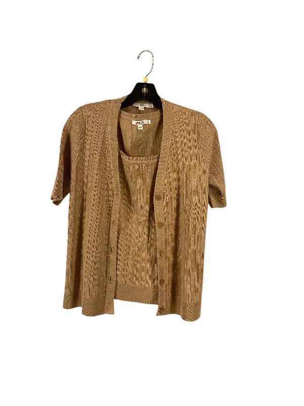 Top Short Sleeve By Chicos In Beige, Size: 0 Vacation