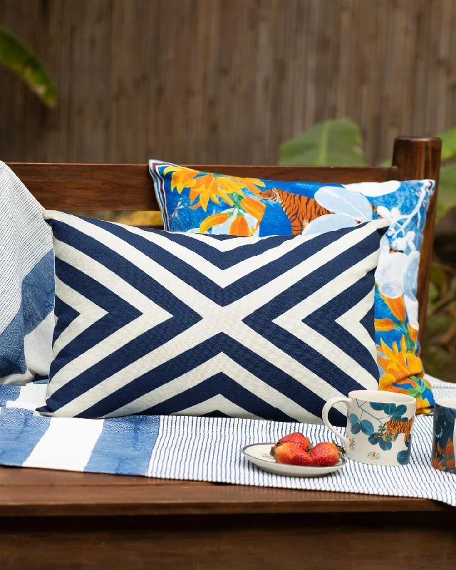 Bhoomi Cushion Cover - Indigo & Ivory Casual Men's Japanese 