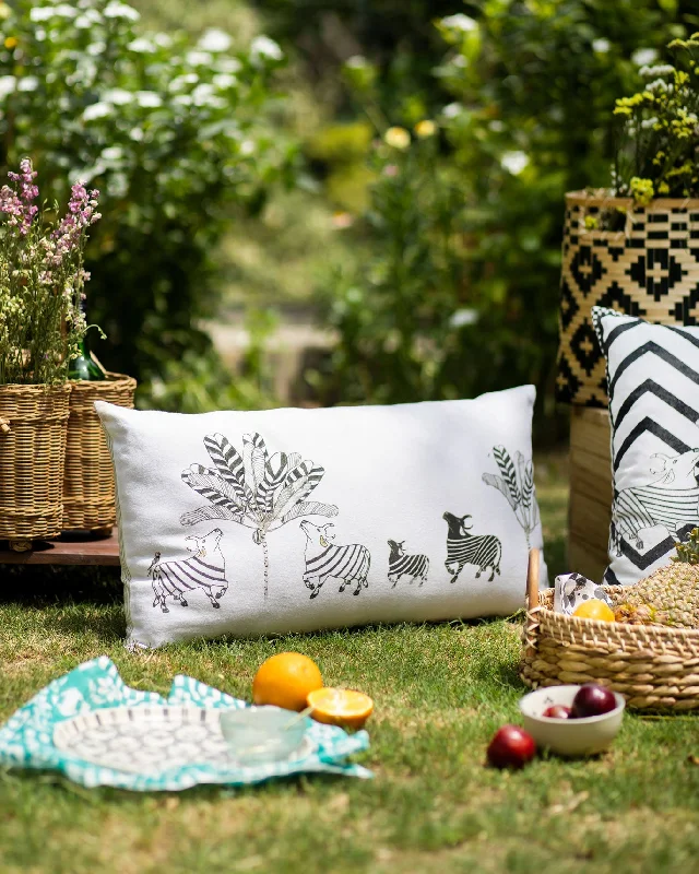 Choti Gaiya Cushion Cover Practical Men's Quick