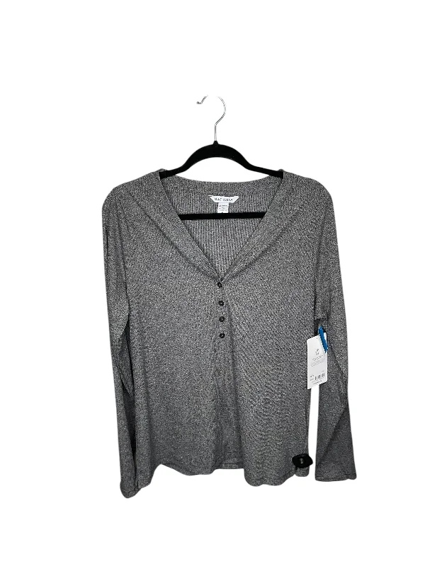 Athletic Top Long Sleeve Crewneck By Athleta In Grey, Size: Xl Trendy Men's Scandinavian Athletic Top Long Sleeve Crewneck By Athleta In Grey, Size: Xl Trendy Men's Scandinavian