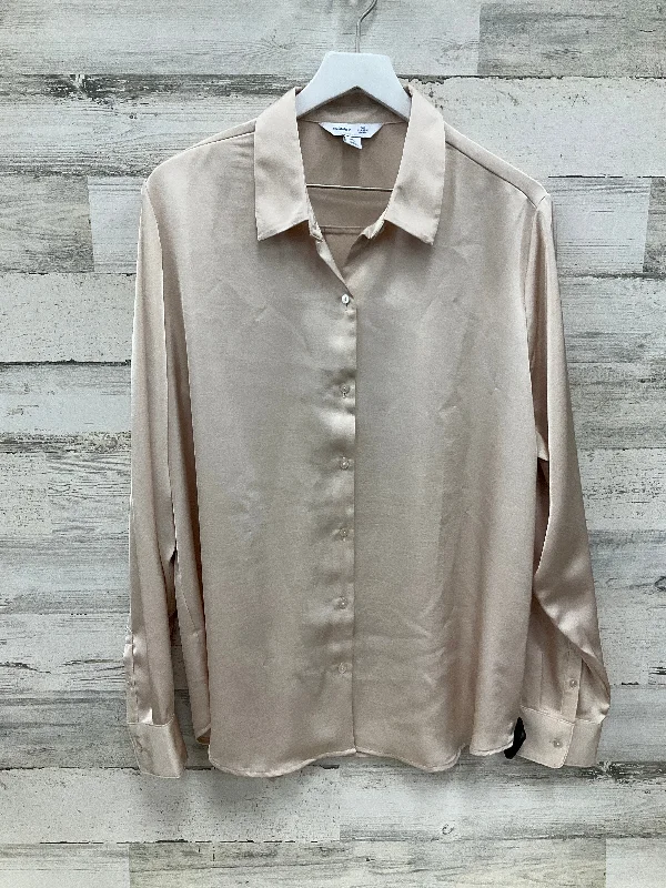 Top Long Sleeve By Old Navy In Beige, Size: Xl Adventure
