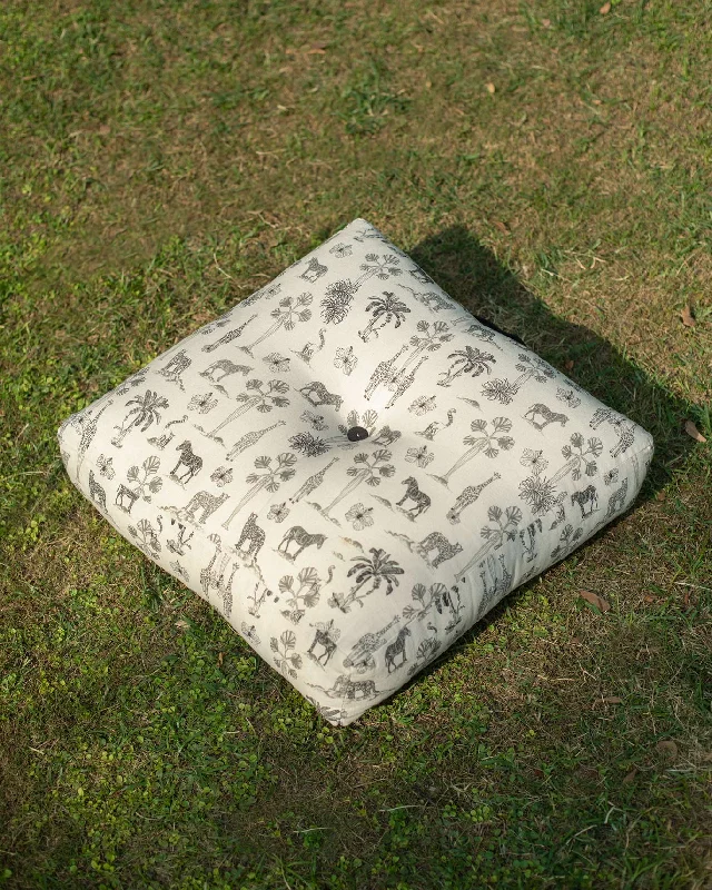 Jungle Floor Cushion Cover Sporty Men's Athleisure 