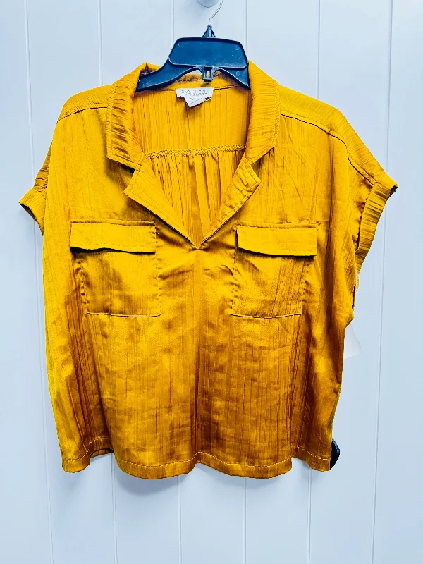 Top Short Sleeve By Rachel Zoe In Yellow, Size: Xl Polished Men's Satin