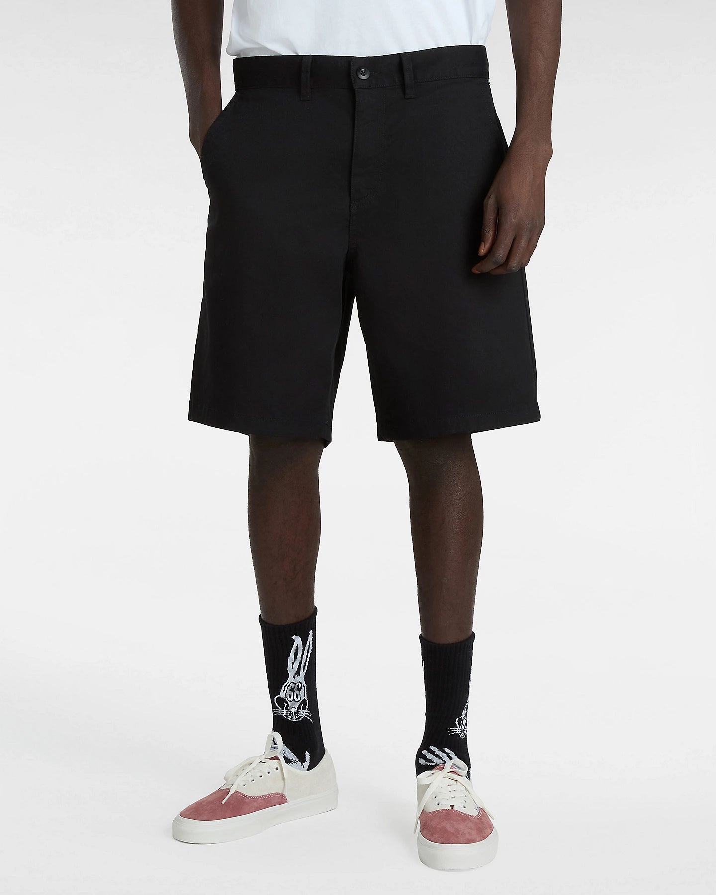Authentic Chino Relaxed Walkshorts in Black Trendy Men's Scandinavian