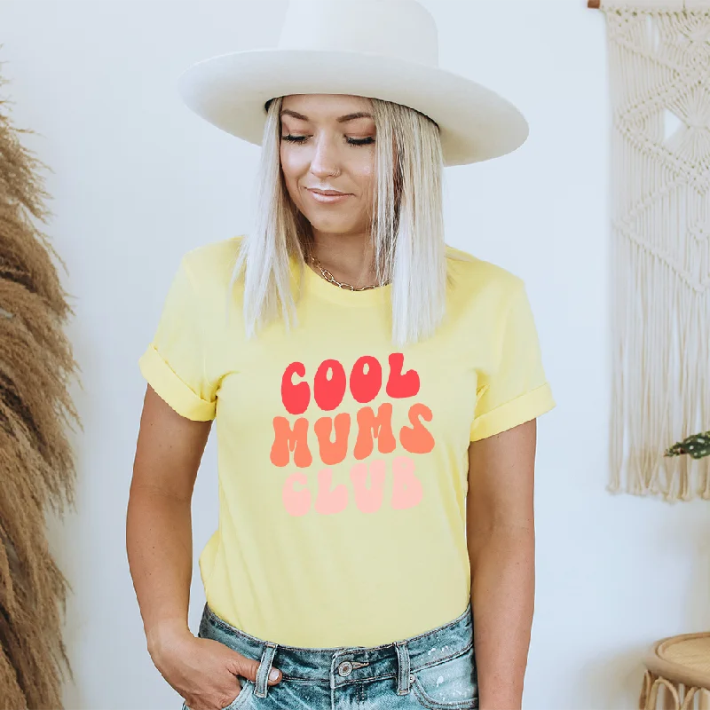 In The Groove - Cool Mums Club T-Shirt Bold Men's Statement