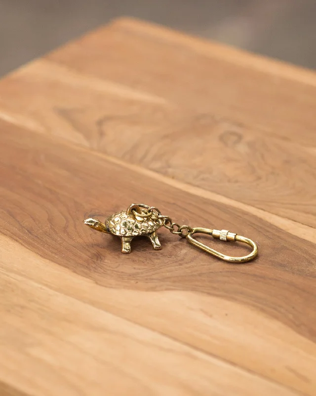 Turtle Keychain Refined Men's Velvet