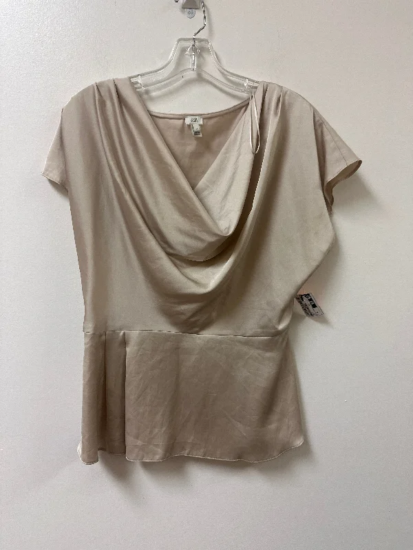 Top Short Sleeve By Clothes Mentor In Cream, Size: Xl Laid