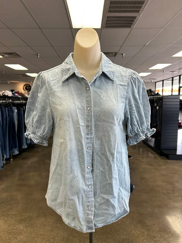 Top Short Sleeve By Risen In Blue Denim, Size: S Business