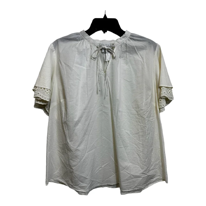 Top Short Sleeve By Ava & Viv In Ivory, Size: 1x Monochromatic Office Style