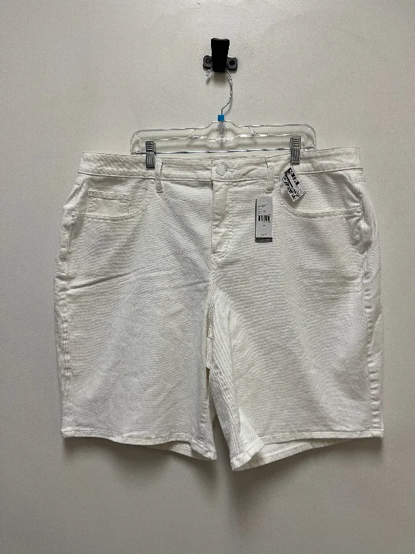 White Shorts Lane Bryant, Size 20 Bohemian Men's Free