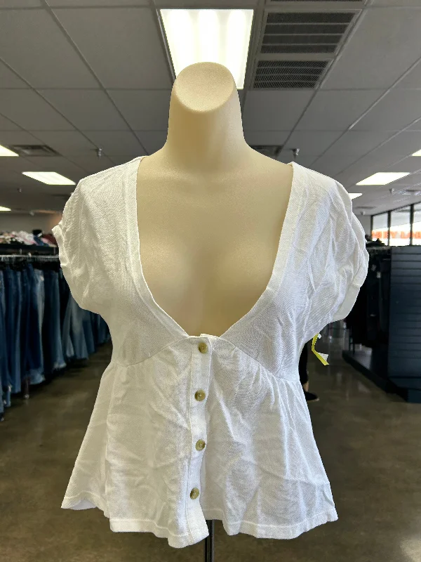 Top Short Sleeve By Treasure And Bond In White, Size: Xs Bold Men's Statement