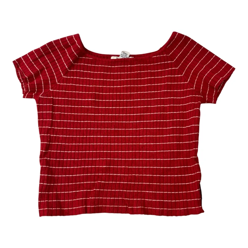 Top Short Sleeve By Forever 21 In Red, Size: L Streetwear Style