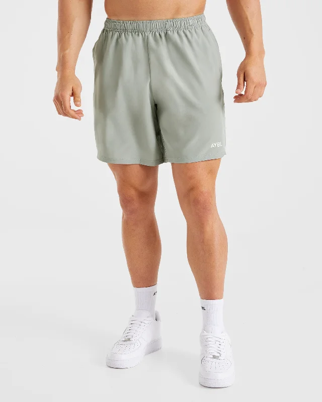 Core 7" Shorts - Washed Sage Refined Men's Hand