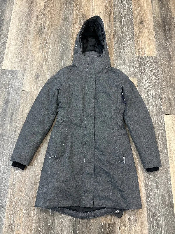 Coat Parka By The North Face In Grey, Size: S Sleek Men's Contemporary 