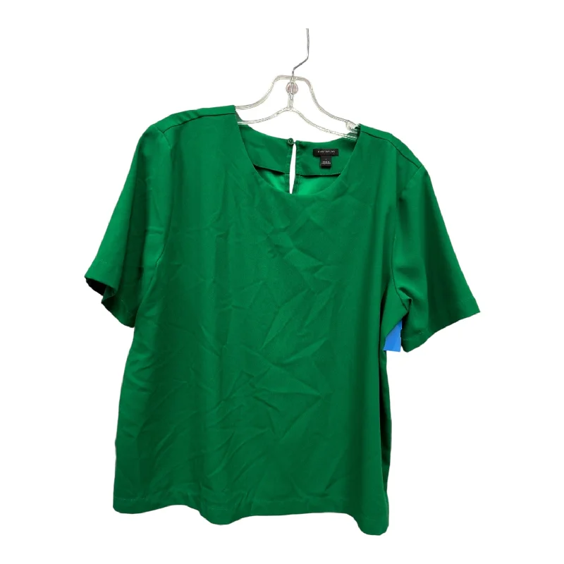 Top Ss By Ann Taylor In Green, Size:L Youthful Men's Anime