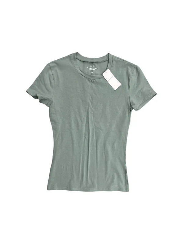 Top Short Sleeve Basic By Abercrombie And Fitch In Green, Size: S Hip Men's Retro