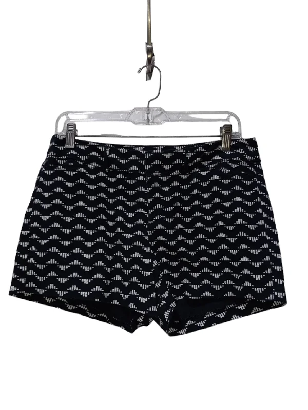 Black & White Shorts Old Navy, Size 4 Stylish Men's Tropical 