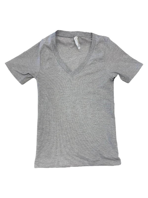 Athletic Top Short Sleeve By Athleta In Blue, Size: S Adventure