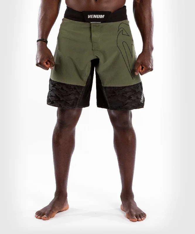 Venum Light 4.0 Fightshort - Khaki/Silver Polished Men's Satin