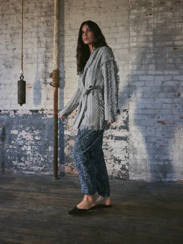 Women's Detroit Look 5 Youthful Men's Pop