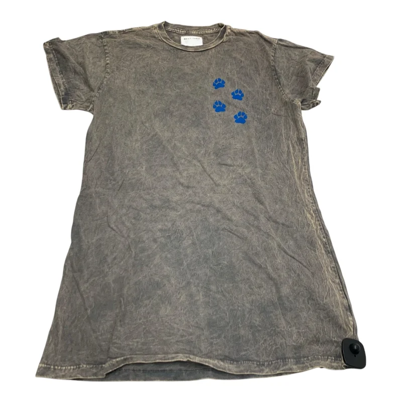 Top Short Sleeve By Best Tees In Grey, Size: S Confident Men's High