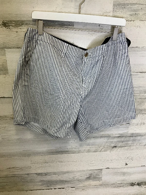 Blue & White Shorts Old Navy, Size 14 Traditional Men's Wool