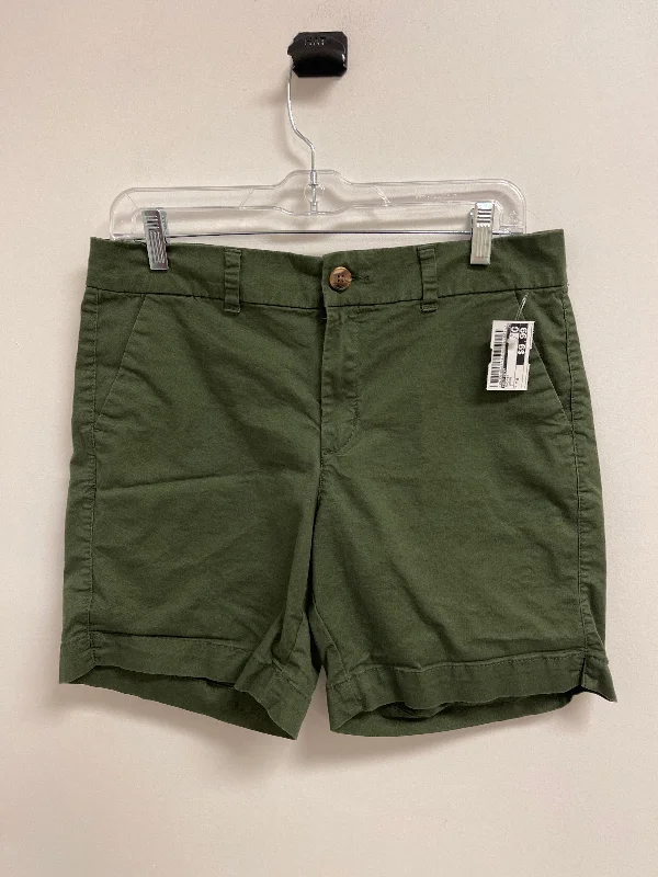 Green Shorts Old Navy, Size 8 Vacation