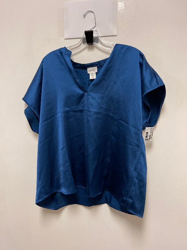 Top Short Sleeve By Nicole Miller In Navy, Size: 2x Lumberjack