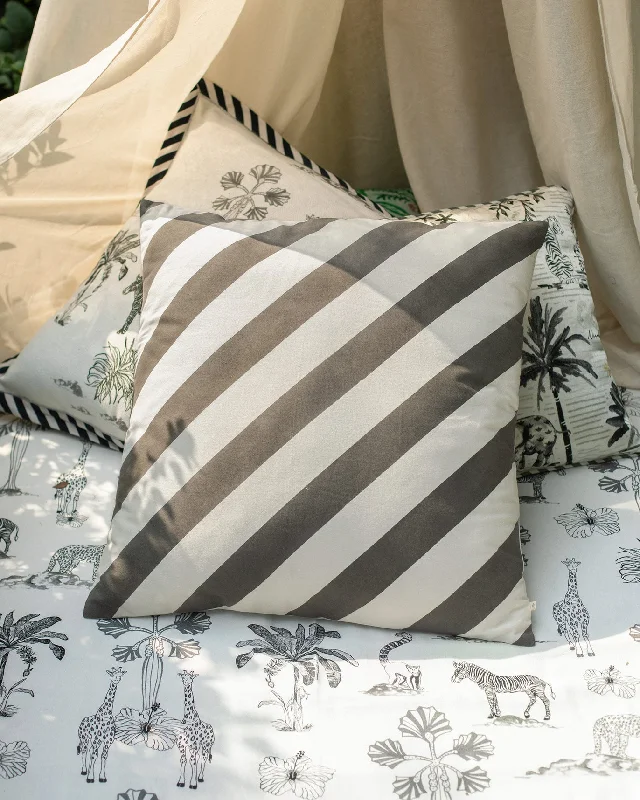Kandy Stripe Sham Cover Artistic Men's Hand