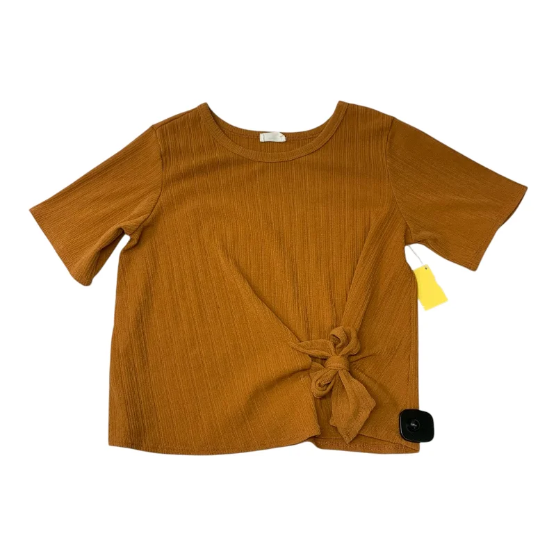 Top Short Sleeve By Sienna Sky In Orange, Size: M Refined Men's Hand